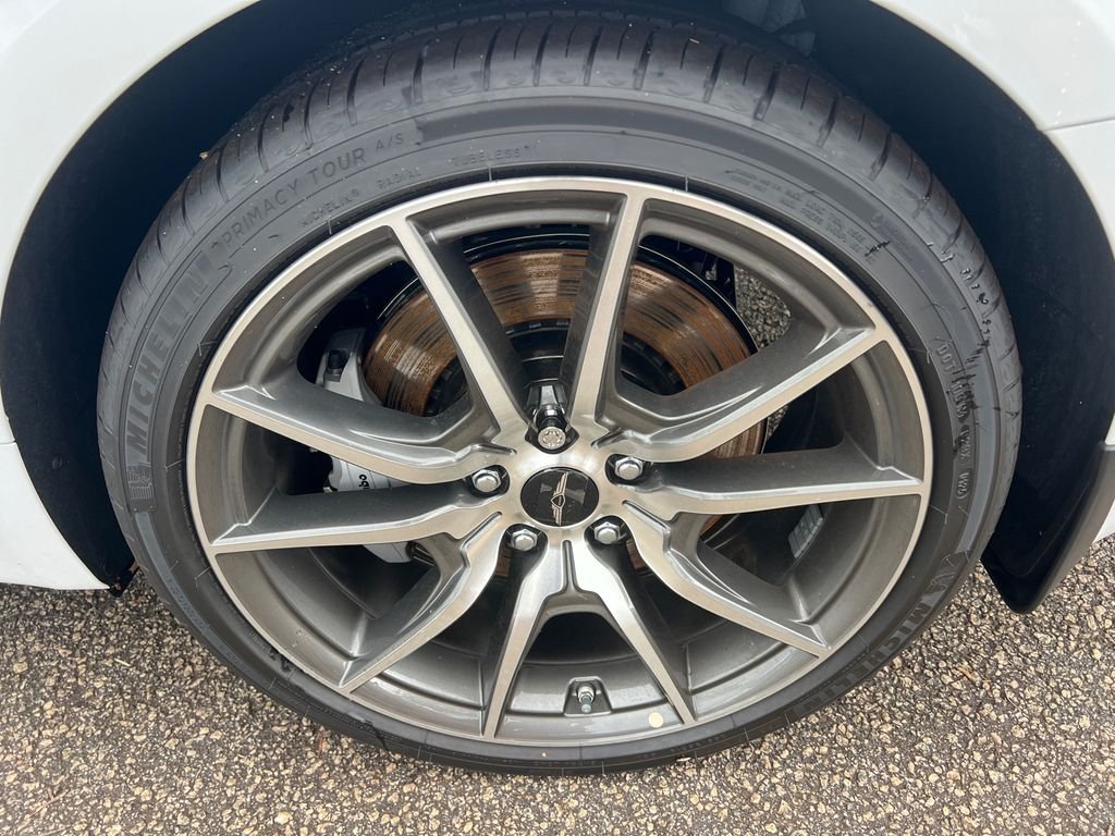 2026 GENESIS G70 Standard - Photo 19