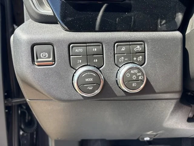 2026 GMC Sierra 2500HD SLT - Photo 23