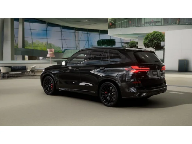 New 2026 Black BMW M60i image 2