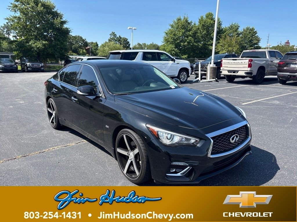 Used 2020 Black INFINITI 3.0t LUXE image 1