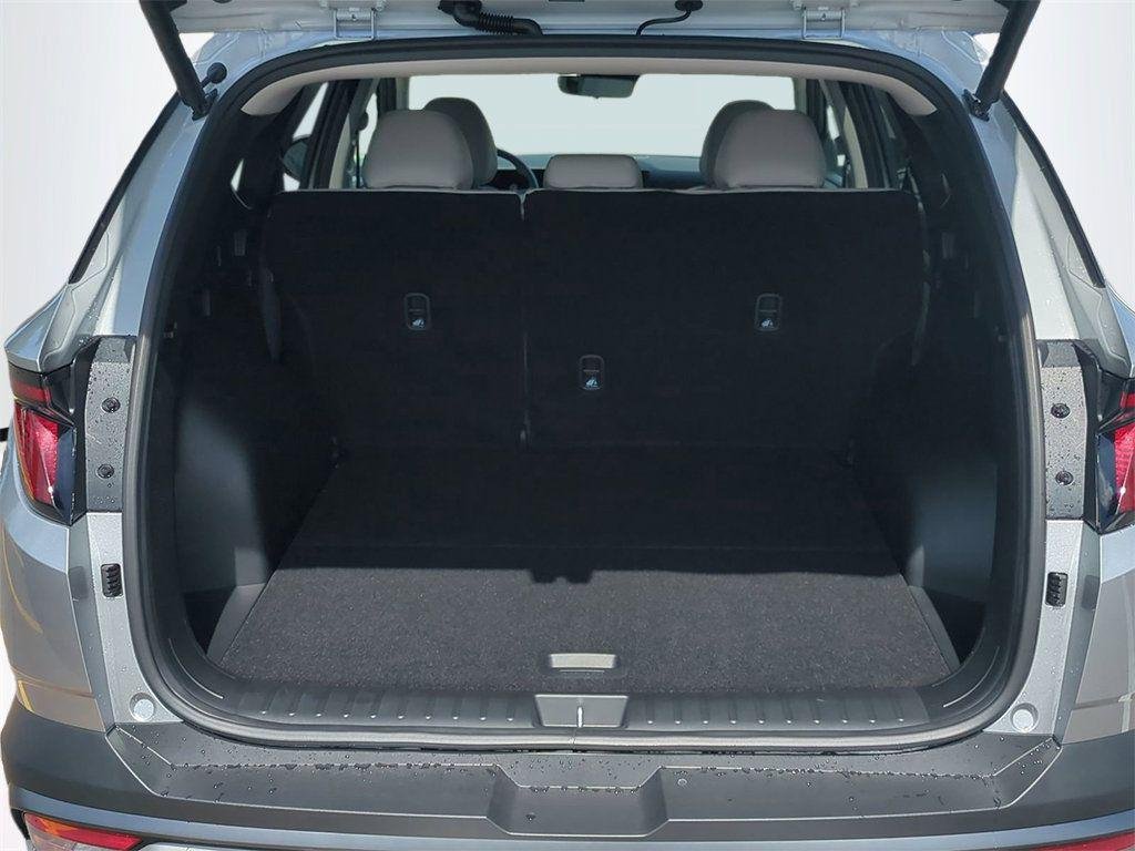 New 2026 Silver Hyundai SEL AWD image 14