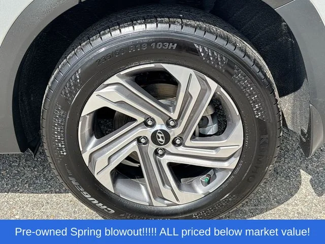Used 2023 Silver Hyundai SEL image 14