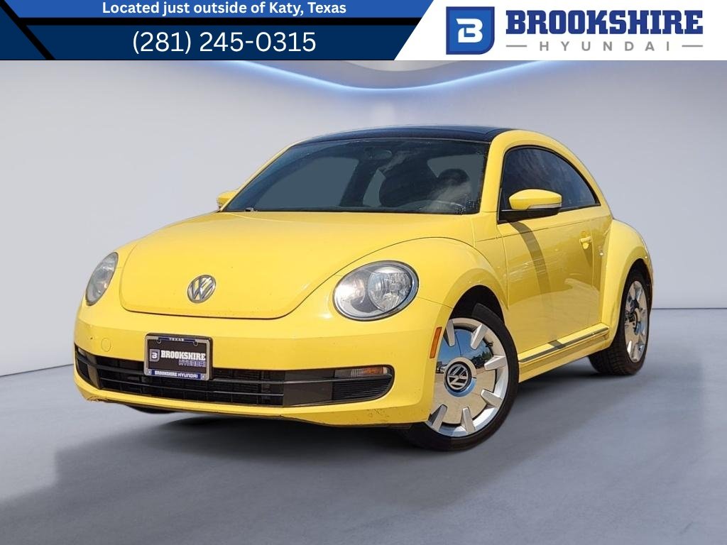 Used 2015 Yellow Rush Volkswagen 1.8T w/Sun/Sound/Nav image 1