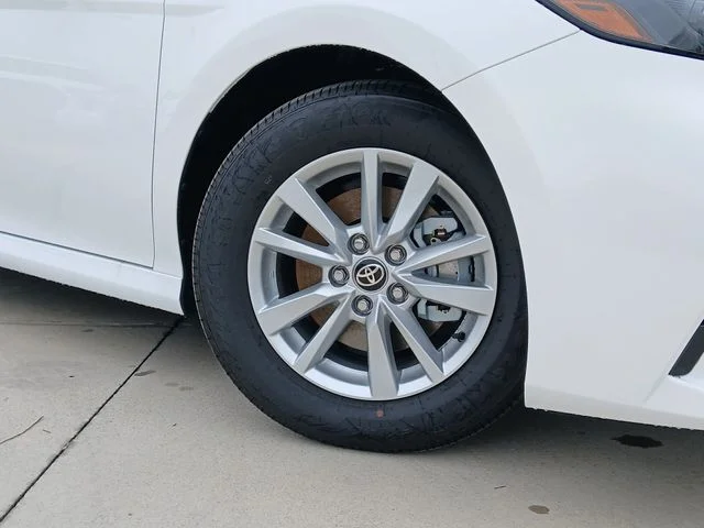 New 2026 Ice Cap Toyota  LE image 2