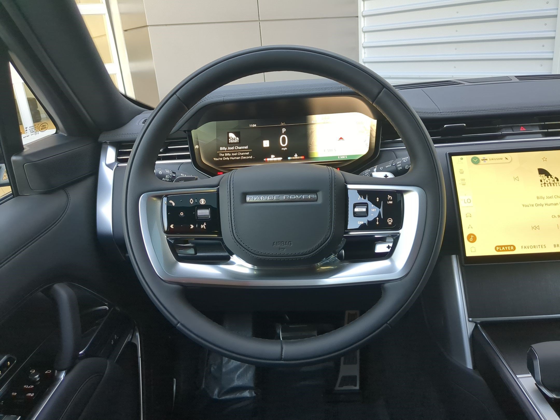 New 2027 Carpathian Grey Land Rover P400 SE LWB 7 Seat image 15