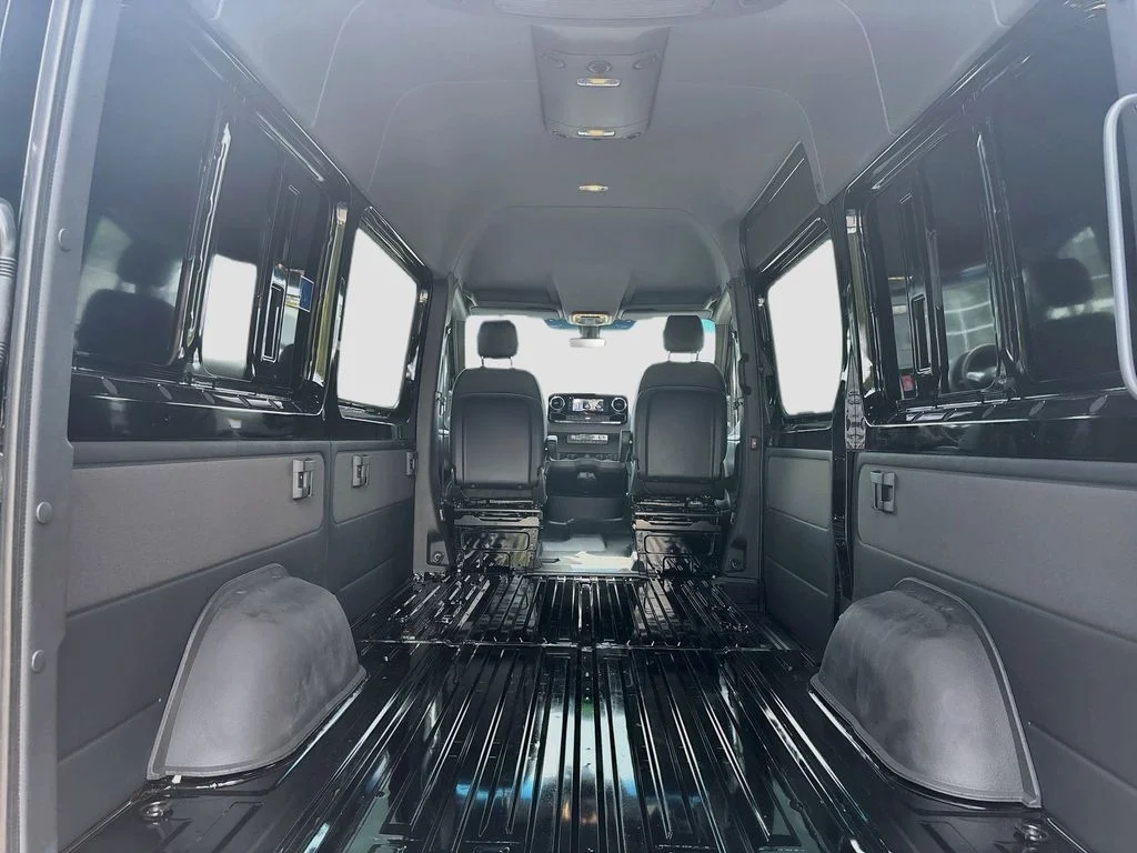 New 2026  Mercedes-Benz Cargo 144 WB image 25