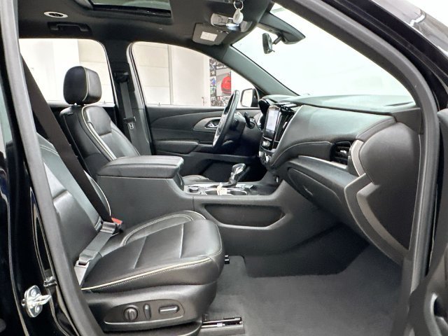 2023 Chevrolet Traverse Premier - Photo 15