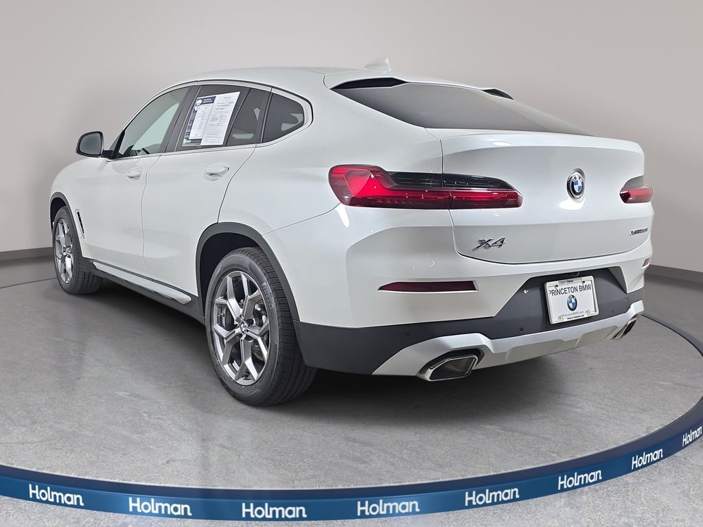 Certified Used 2025 Mineral White Metallic BMW xDrive30i image 7