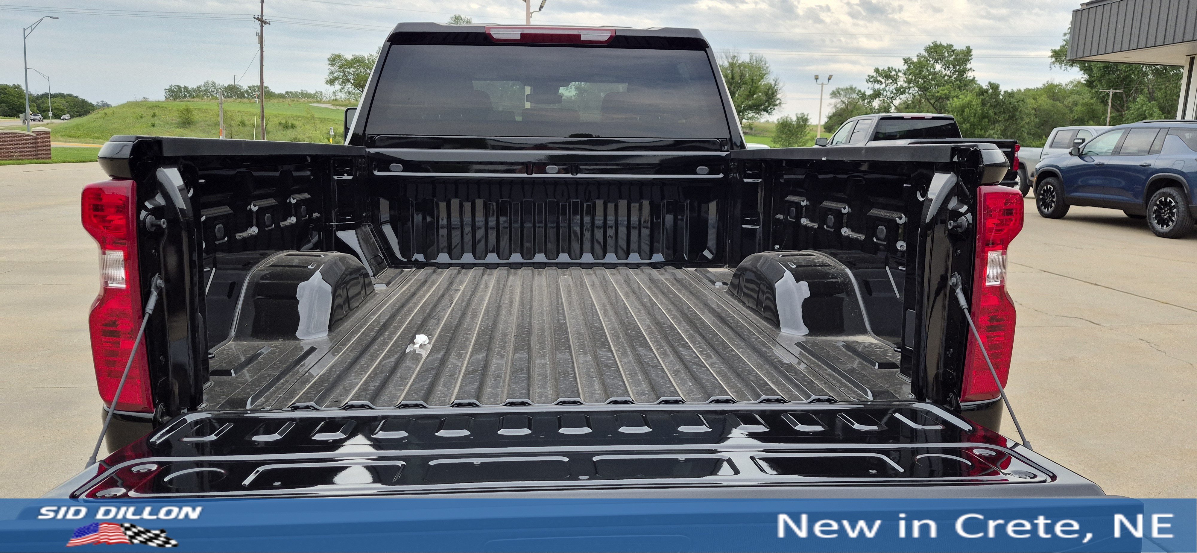 2026 Chevrolet Silverado 2500 HD Custom - Photo 14