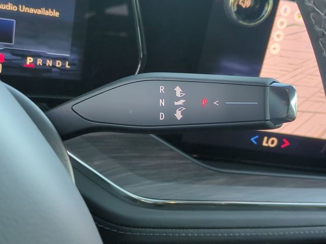 2026 Chevrolet Suburban LS - Photo 17