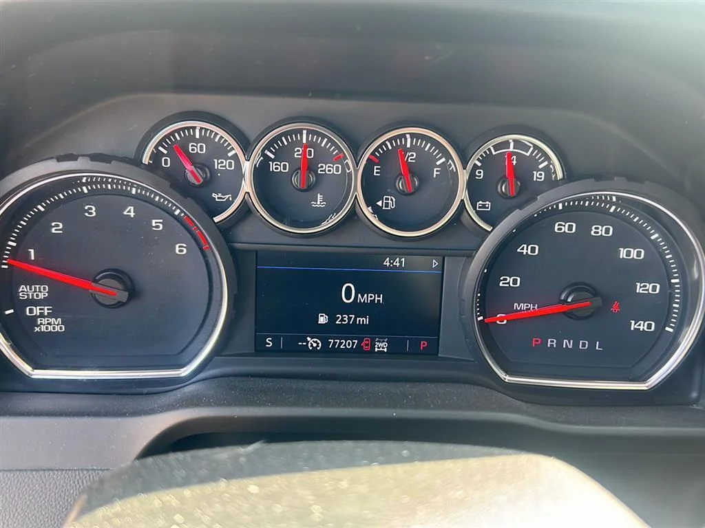 Used 2021 Chevrolet Silverado 1500 RST with VIN 1GCUYEET2MZ387744 for sale in Winona, Minnesota