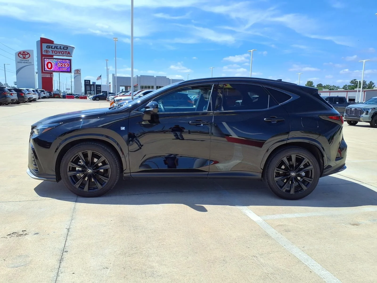 Used 2024 Black Lexus 350 F SPORT Handling image 9