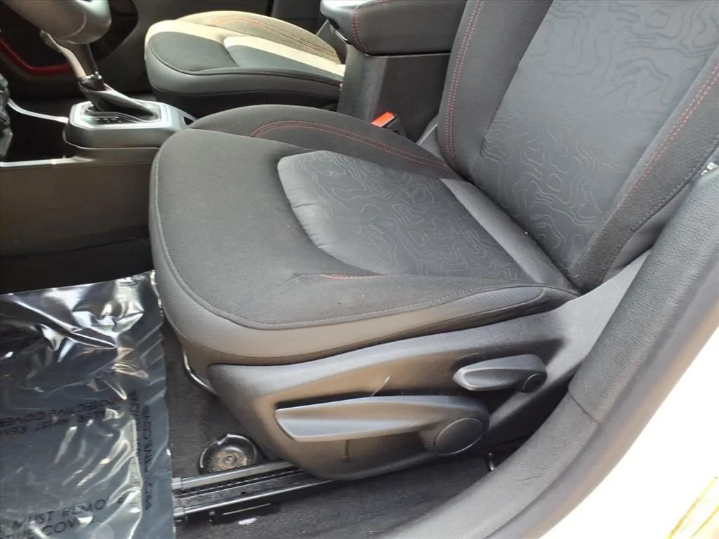 Certified Used 2023 White Jeep Trailhawk image 21