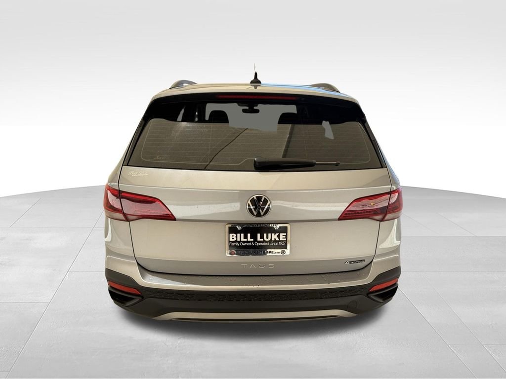 Used 2024 Silver Metallic Volkswagen 1.5T S image 8