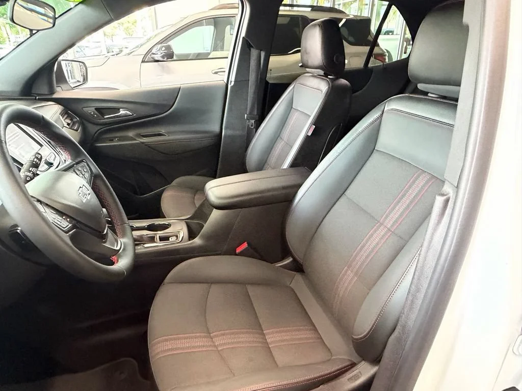 Used 2024 Summit White Chevrolet RS image 10