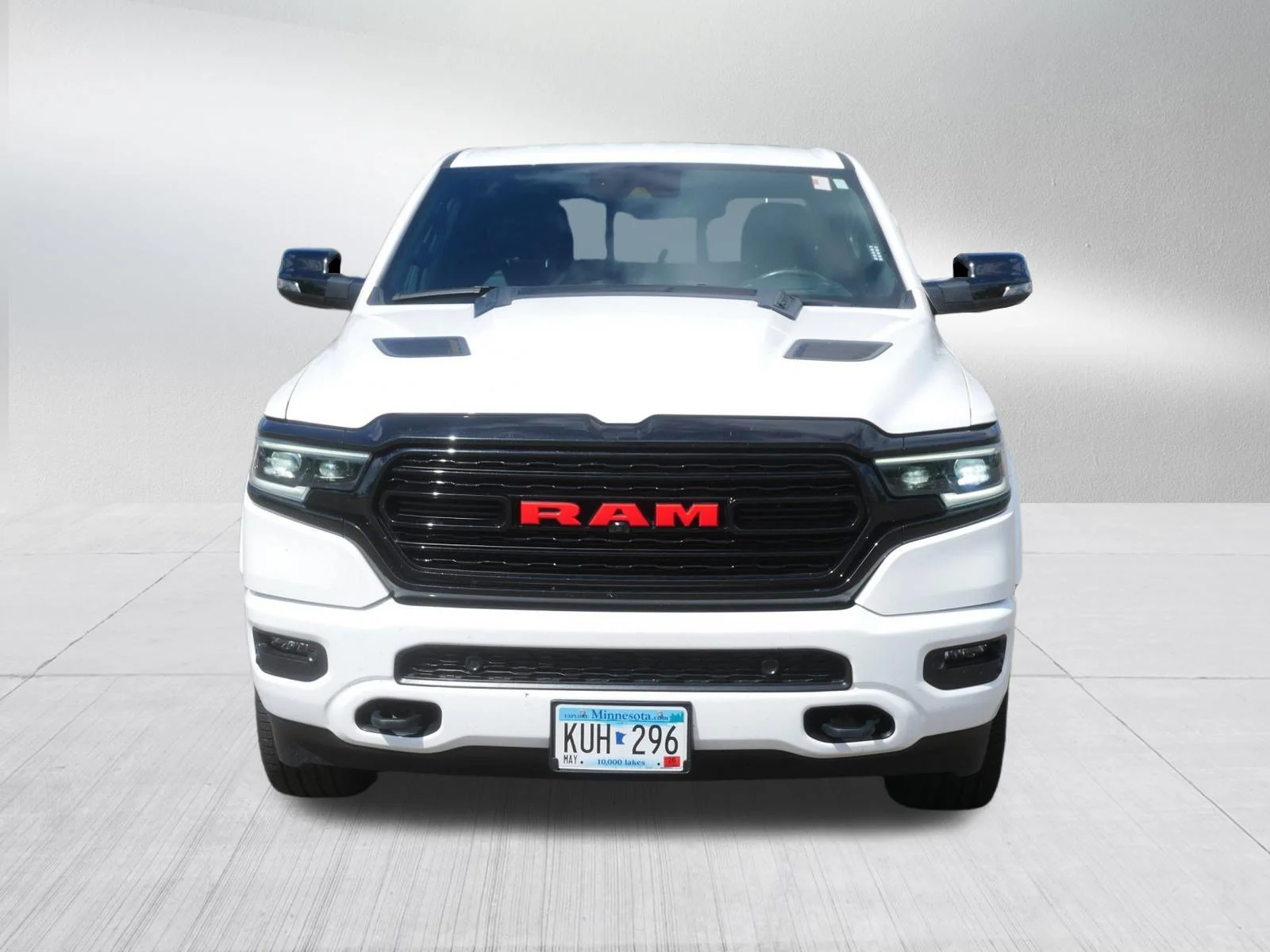 Used 2023 RAM Ram 1500 Pickup Limited with VIN 1C6SRFHT2PN583546 for sale in Cambridge, Minnesota