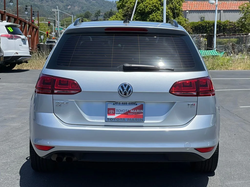 Used 2017 White Volkswagen S image 10