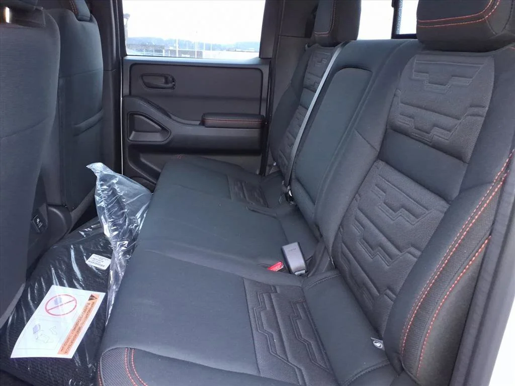 2026 Nissan Frontier PRO-X - Photo 6