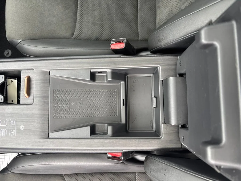 Used 2023 Gray Nissan EVOLVE+ image 17
