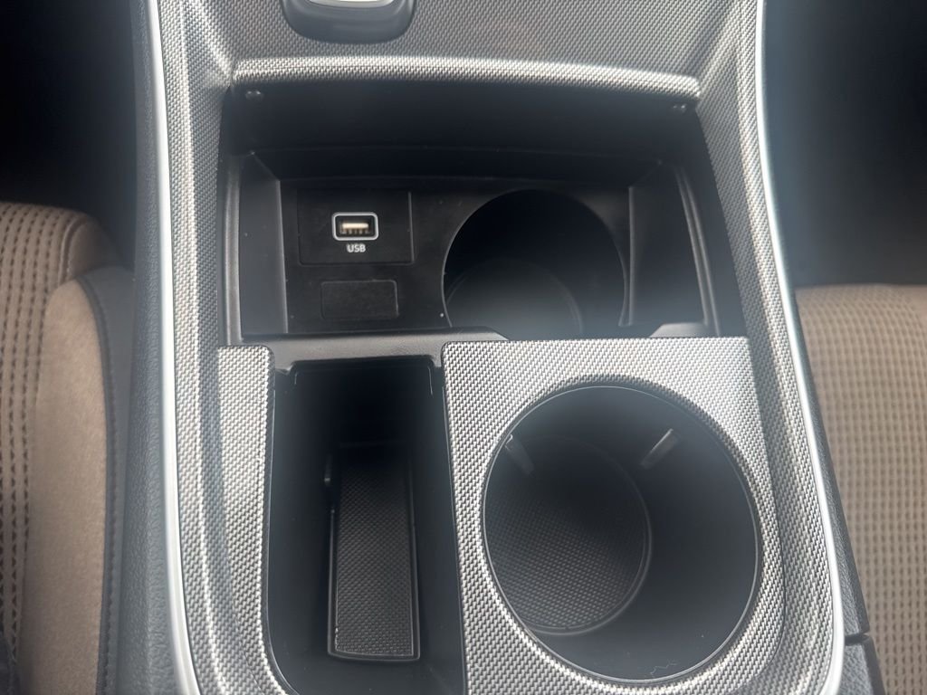 2023 Hyundai Santa Fe SE - Photo 17