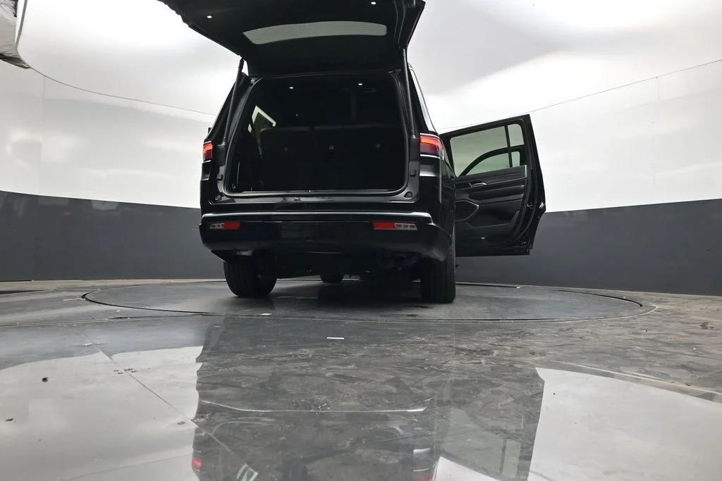 Used 2024 Diamond Black Jeep Series III image 52