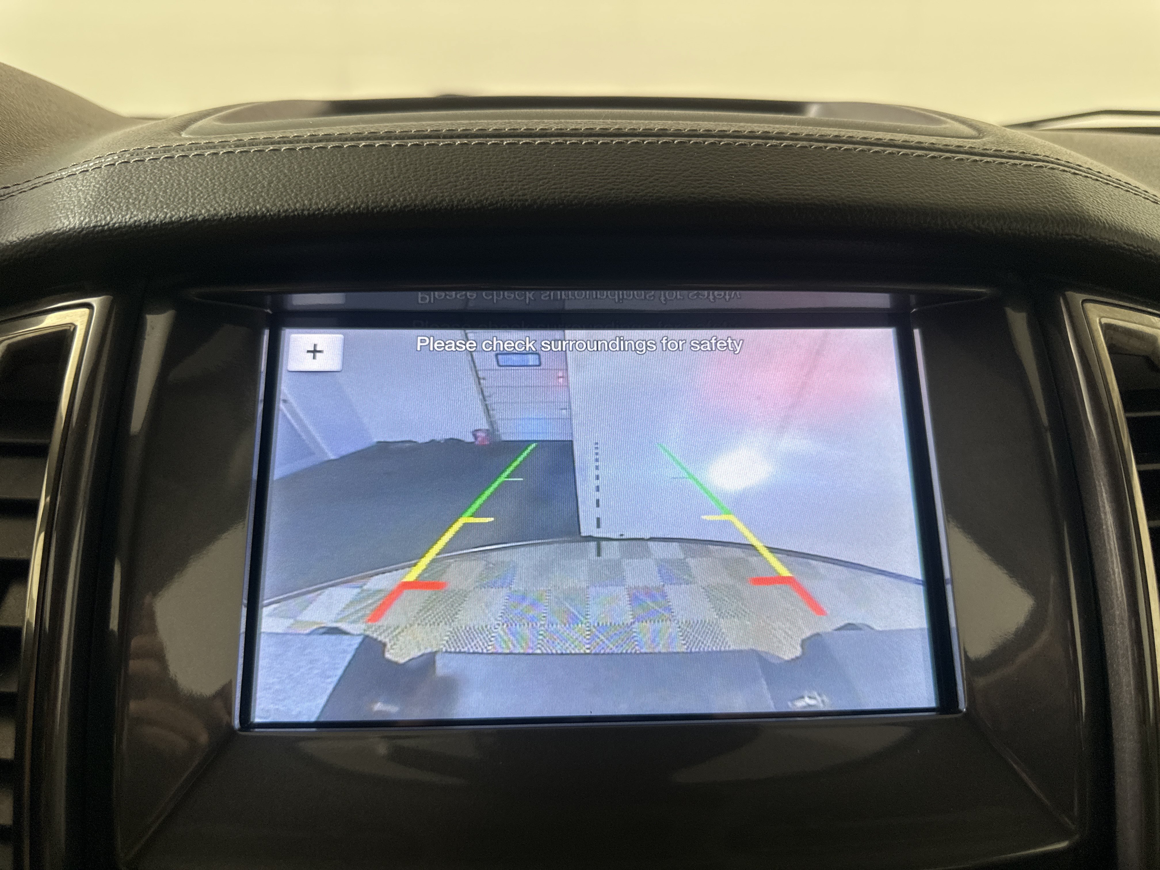 Used 2019 White Ford  image 20