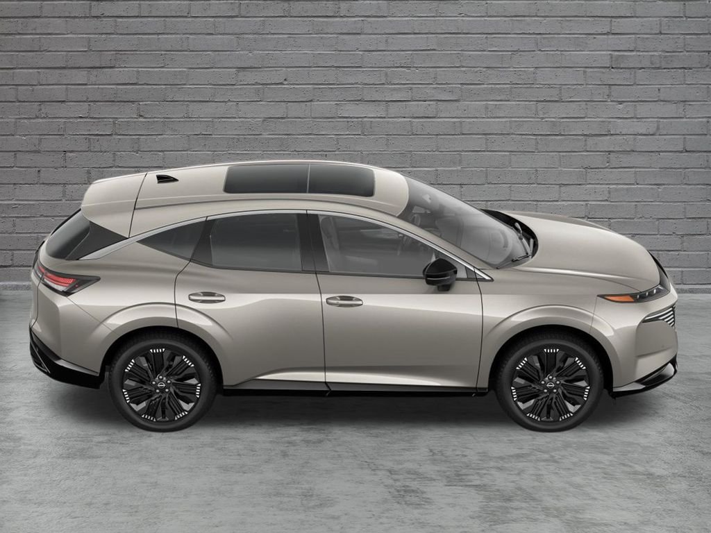 New 2027 Gray Nissan Platinum image 4
