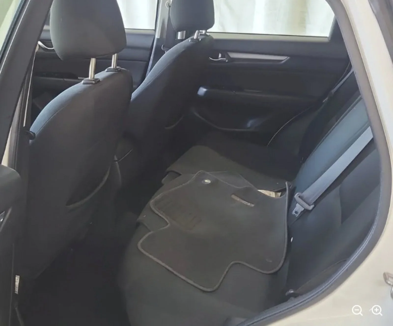 Used 2019 Snowflake White Pearl Mica Mazda Sport image 9