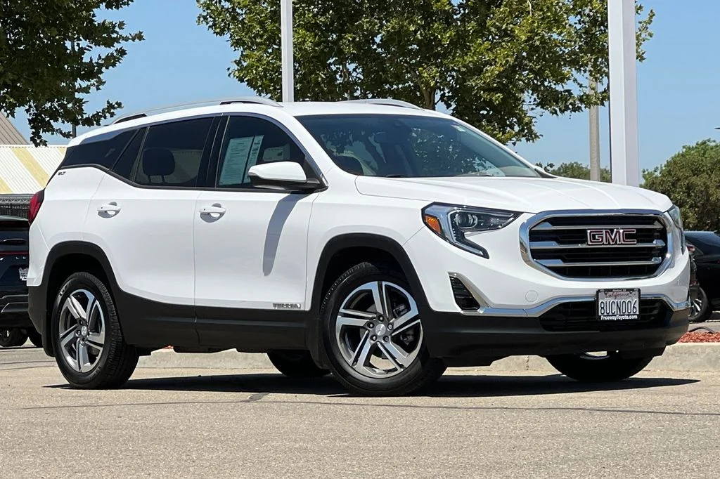 Used 2020 GMC Terrain SLT with VIN 3GKALPEV0LL247698 for sale in Hanford, CA