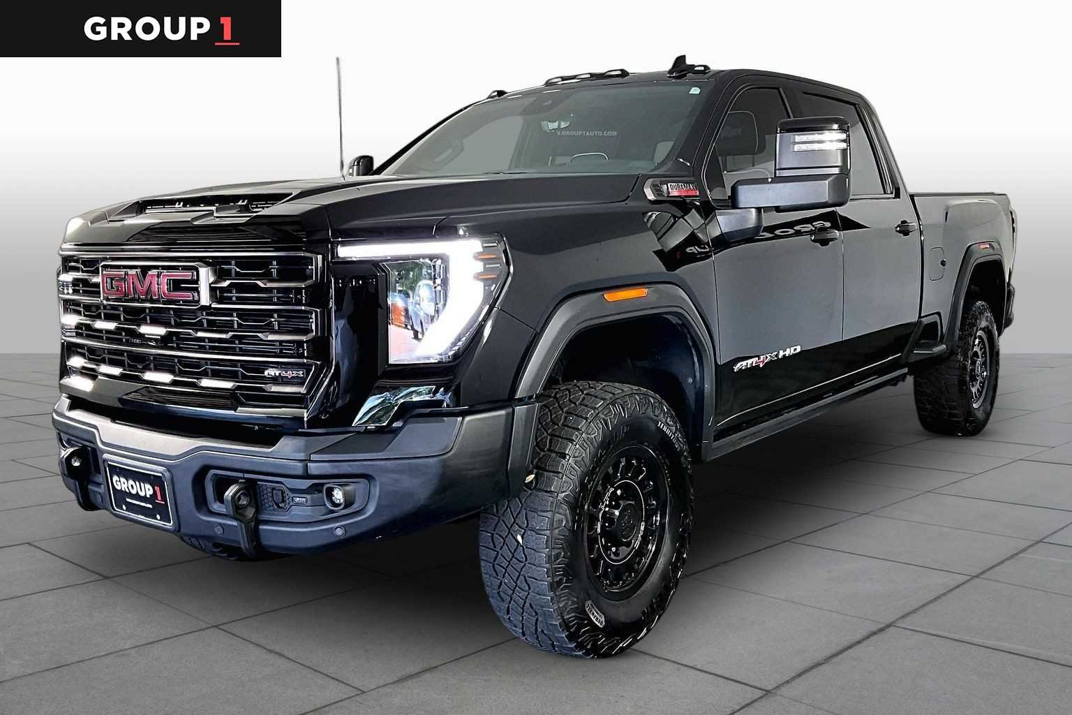 2025 GMC Sierra 4WD Crew Cab Standard Box AT4X's photo