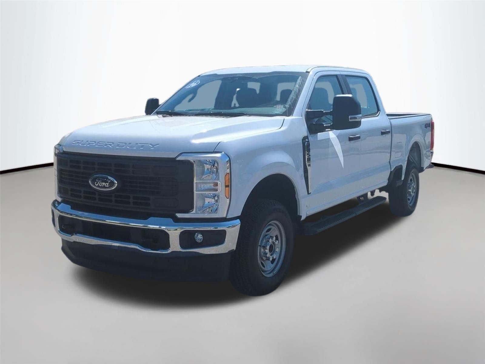2026 Ford F-250 XL 4x4 Crew Cab 6-3/4' Box's photo