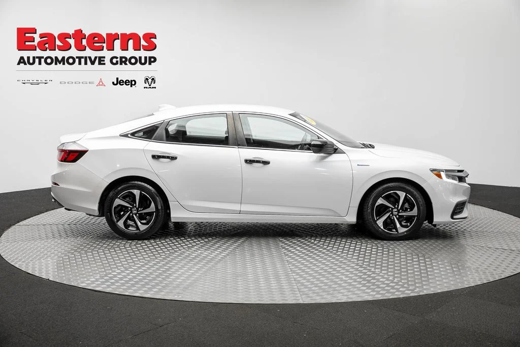 Used 2022 White Honda EX image 4