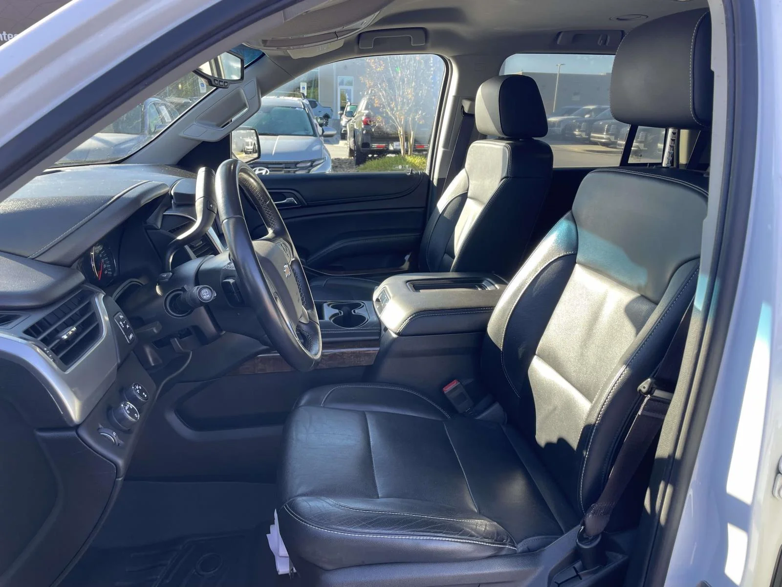 Used 2016 Summit White Chevrolet LT image 8