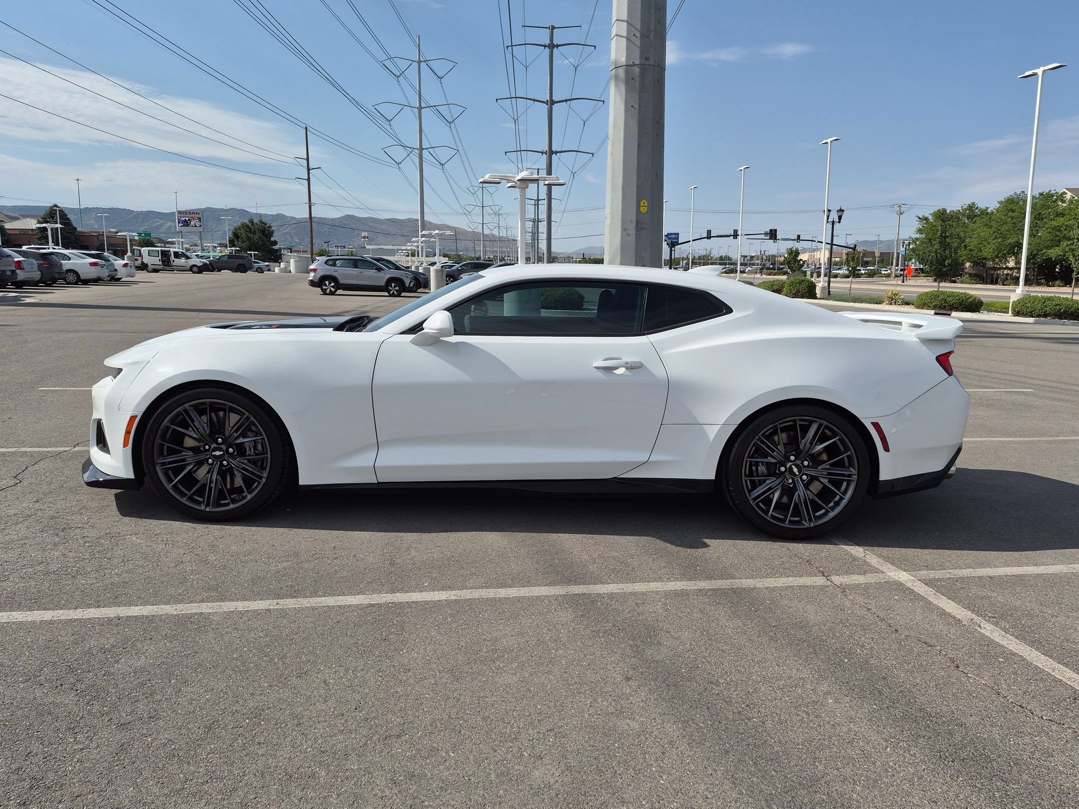 Used 2018 Summit White Chevrolet ZL1 image 7