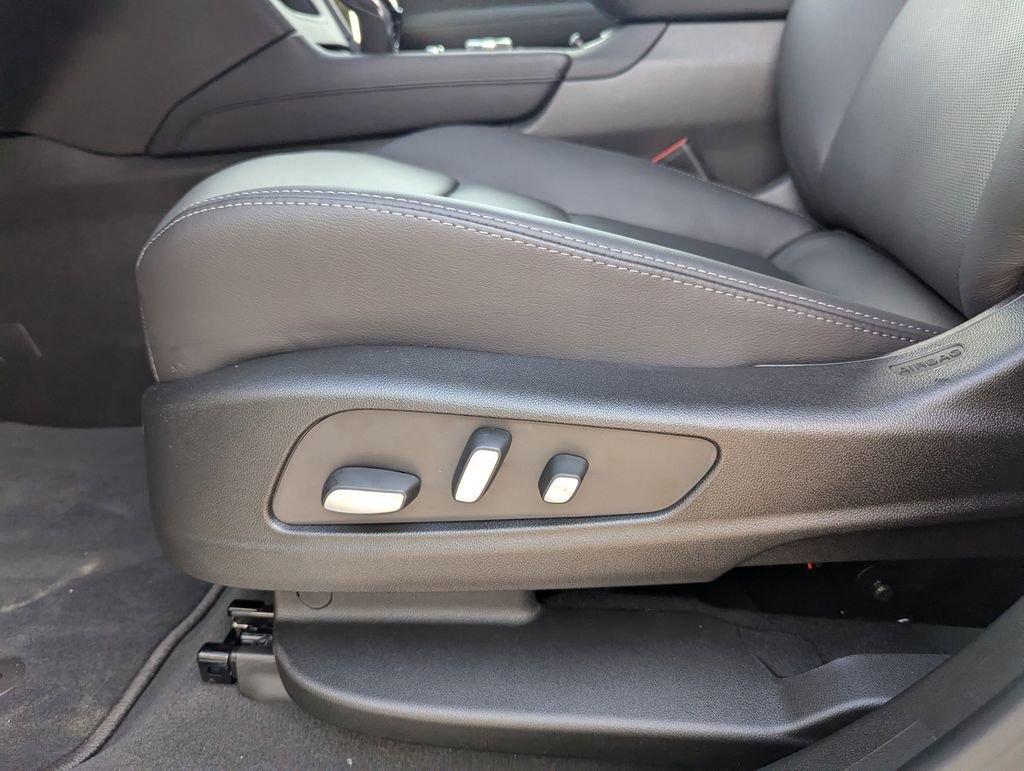 2025 Cadillac XT5 Sport - Photo 12