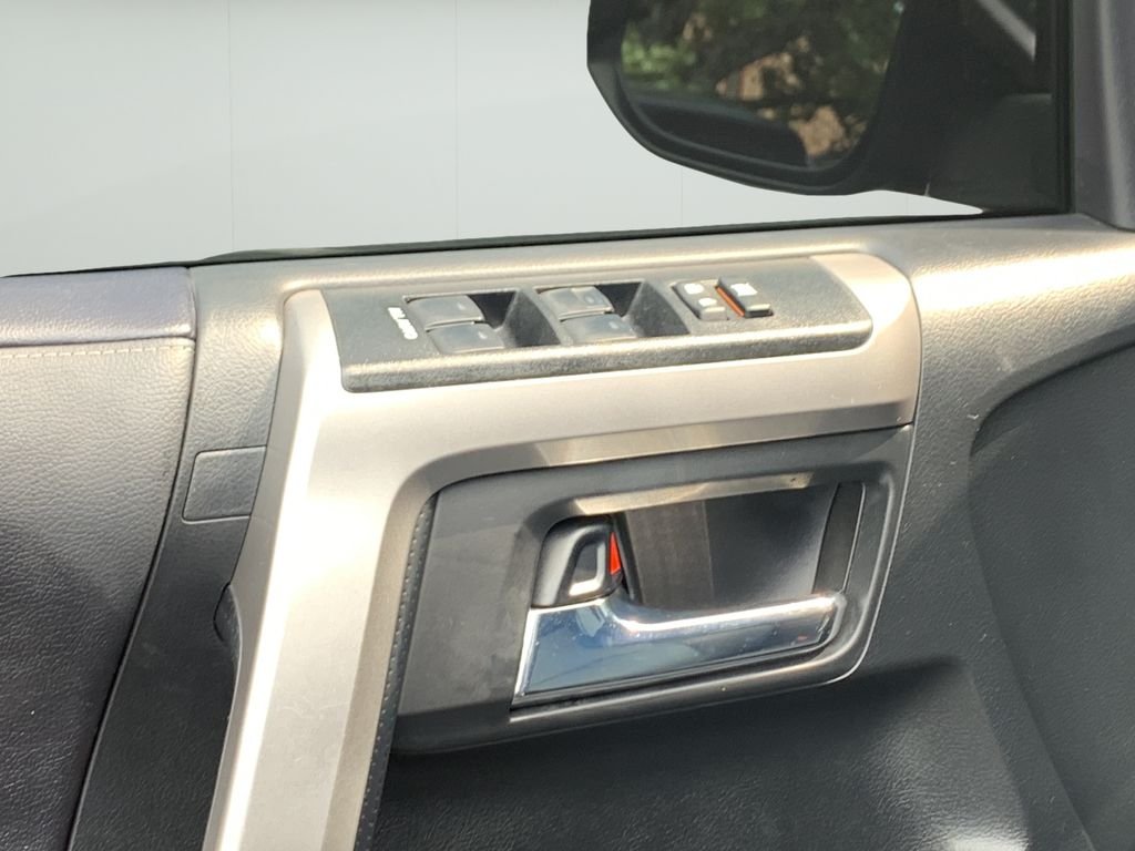 2022 Toyota 4Runner SR5 Premium - Photo 12