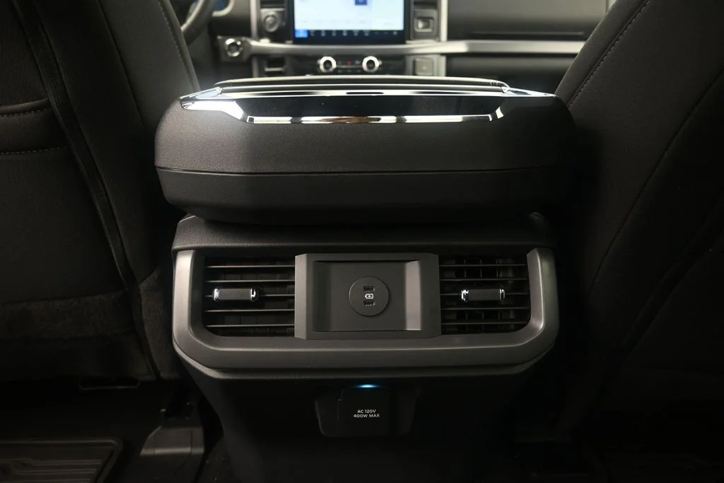 New 2026 Iconic Silver Metallic Ford XLT image 18