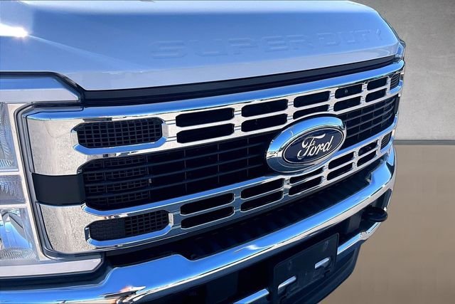 Used 2024 White Ford XLT image 23