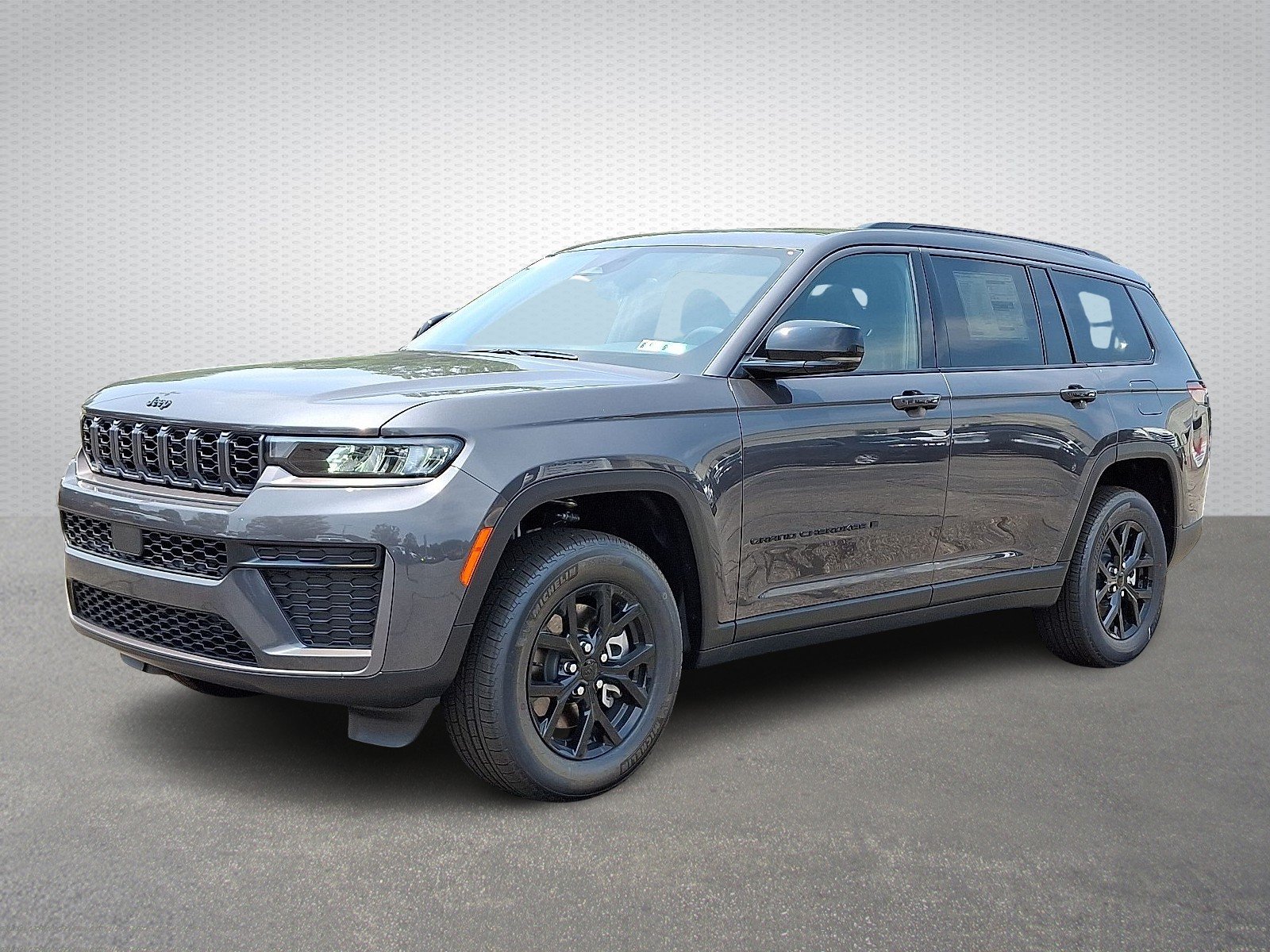 New 2026 Baltic Gray Metallic Clear-Coat Exterior Paint Jeep Altitude 4x4 image 2