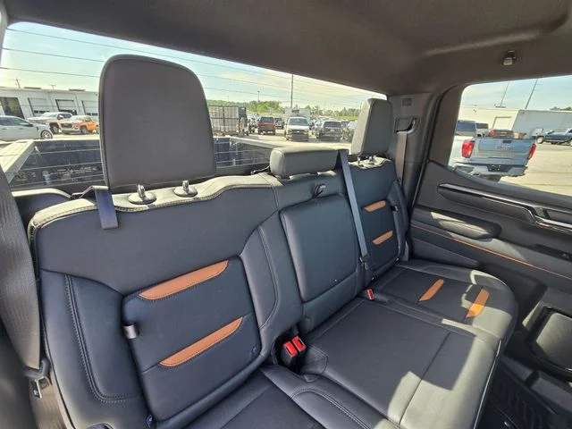 Used 2025 White GMC AT4 image 15
