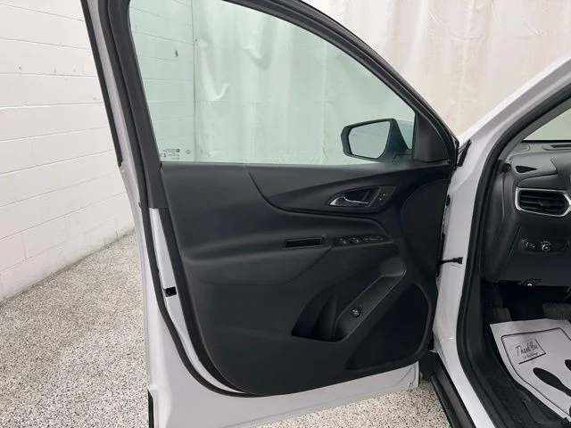Used 2024 White Chevrolet LT image 13