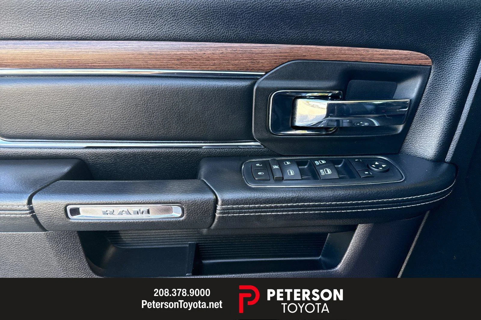 Used 2016 Black Ram Laramie image 10