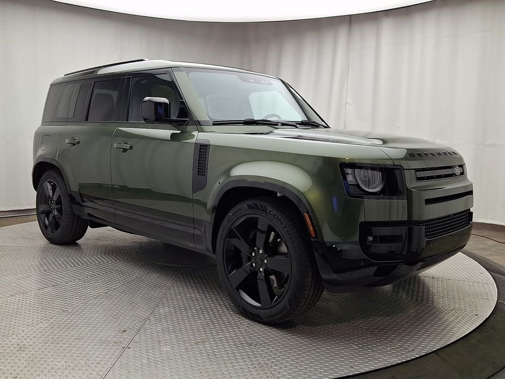 New 2026 Woolstone Green LAND ROVER X-Dynamic SE image 2