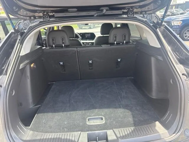 2025 Chevrolet Trax LT - Photo 31