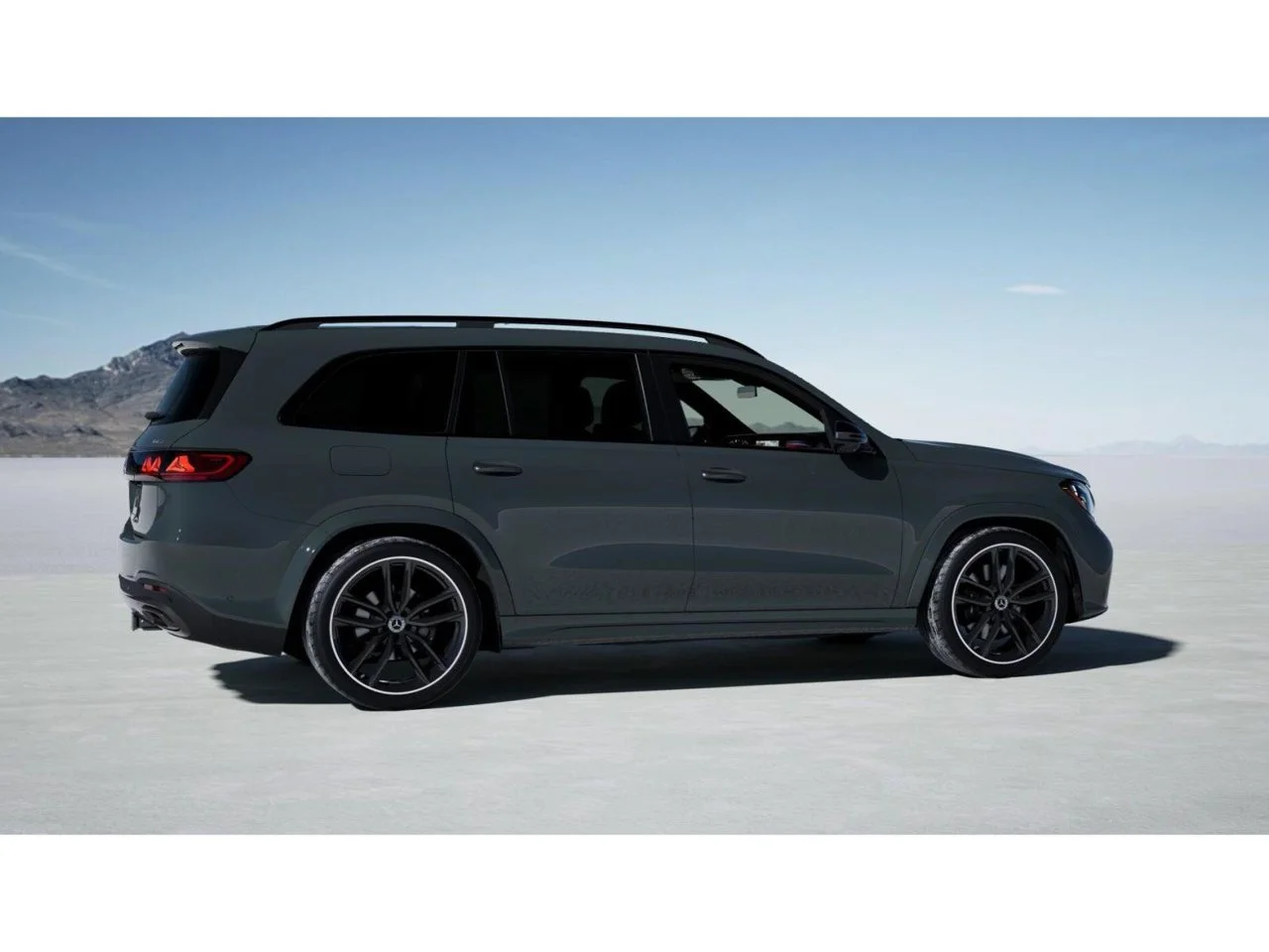 New 2027 MANUFAKTUR Silicon Grey Mercedes-Benz GLS 450 image 18