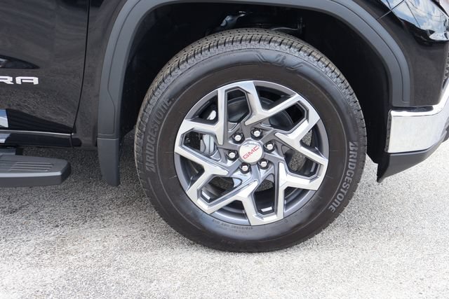 New 2026 Onyx Black GMC SLE image 10