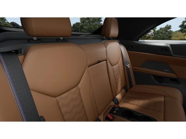 New 2027 Frozen Brilliant White Metallic BMW Competition xDrive image 12