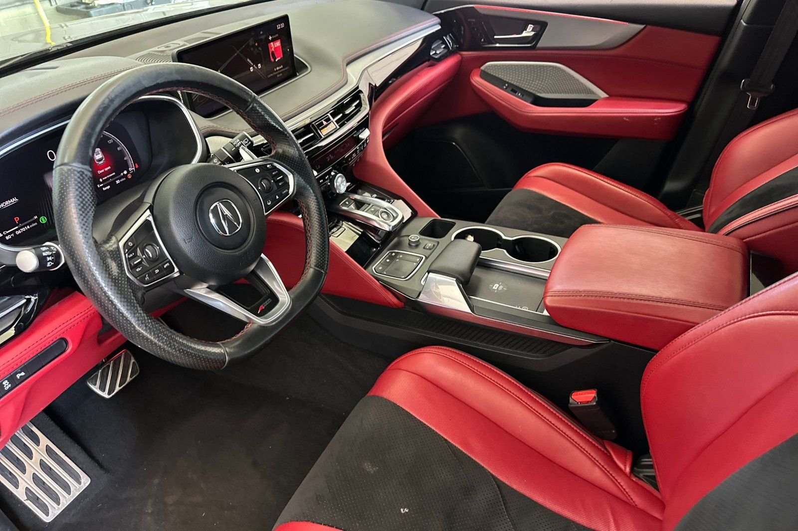 Used 2022  Acura A-Spec image 9