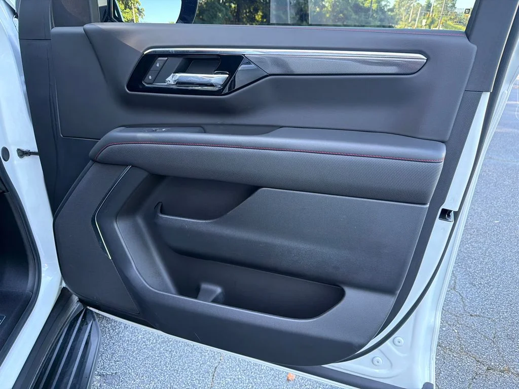 Used 2025 Beige Chevrolet RST image 14
