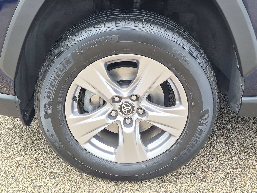 Used 2023 Black Toyota XLE image 14